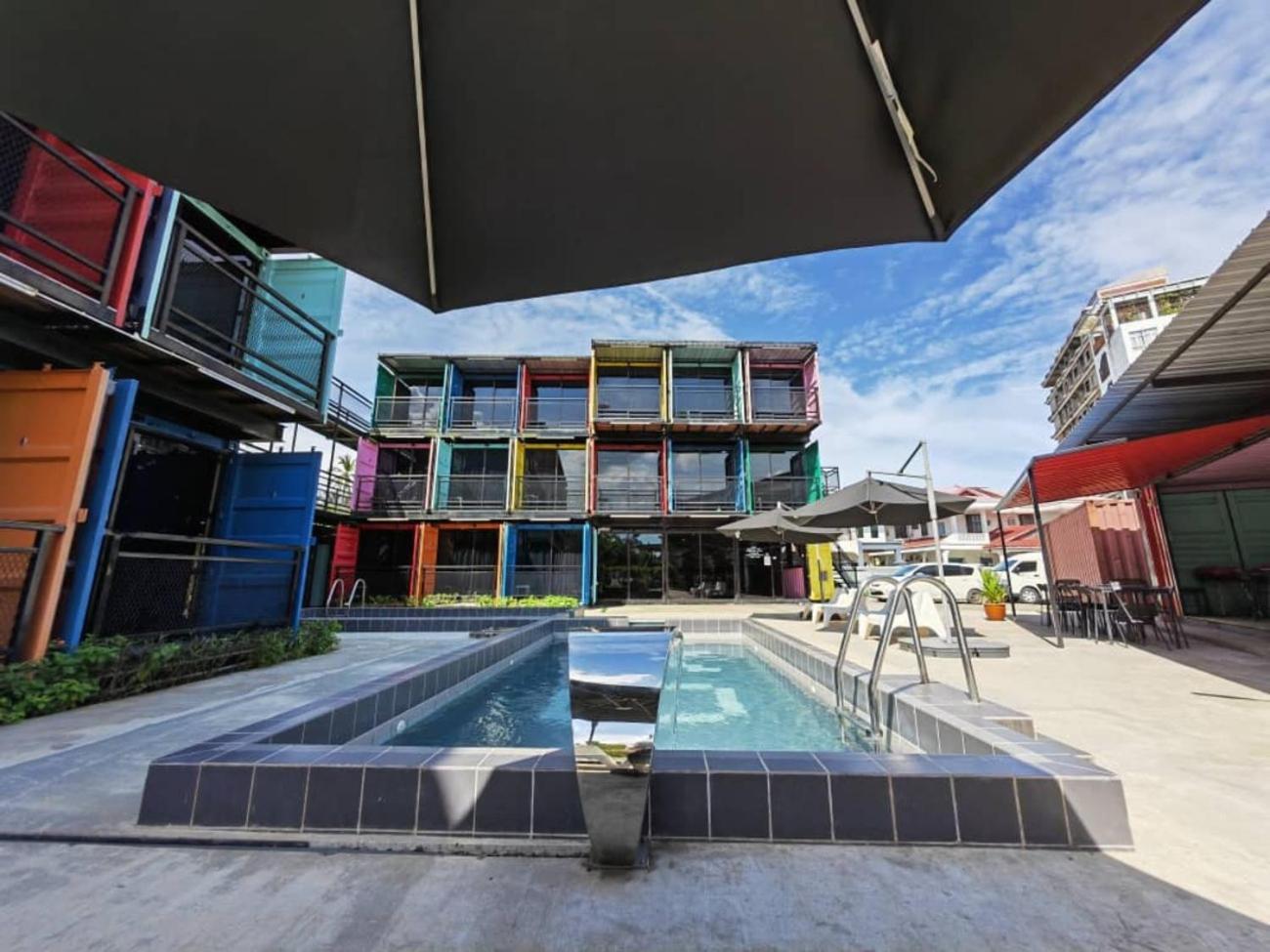 Boxinn The Kontena Home Semporna Dış mekan fotoğraf