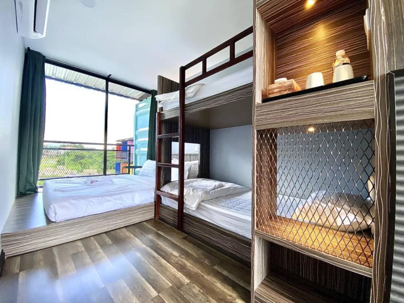 Boxinn The Kontena Home Semporna Dış mekan fotoğraf